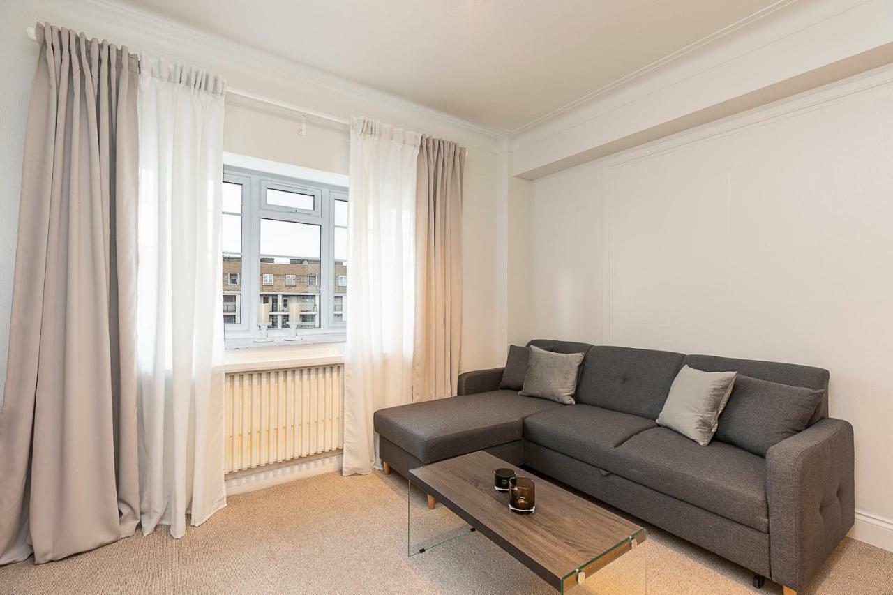 Grand Swiss Cottage Apartment ลอนดอน ภายนอก รูปภาพ