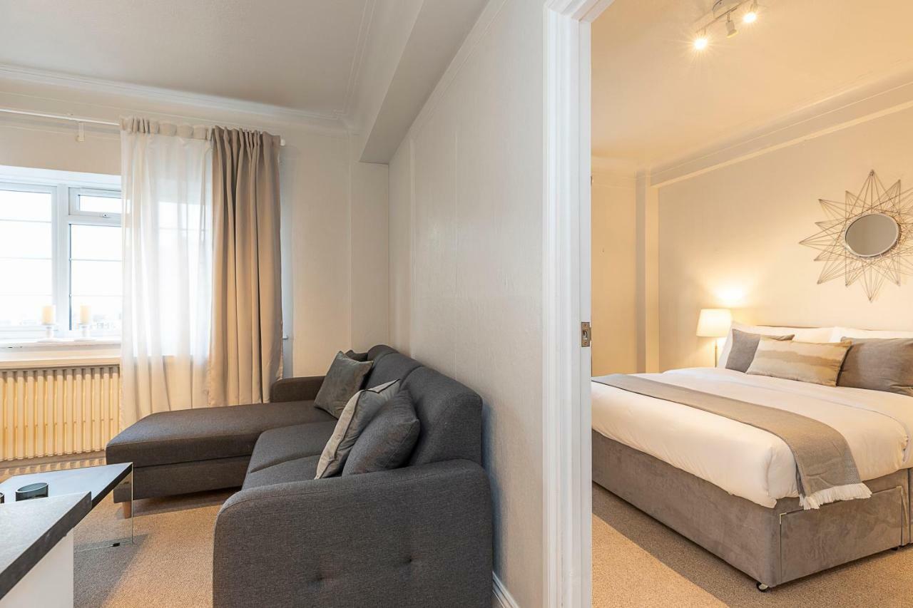 Grand Swiss Cottage Apartment ลอนดอน ภายนอก รูปภาพ